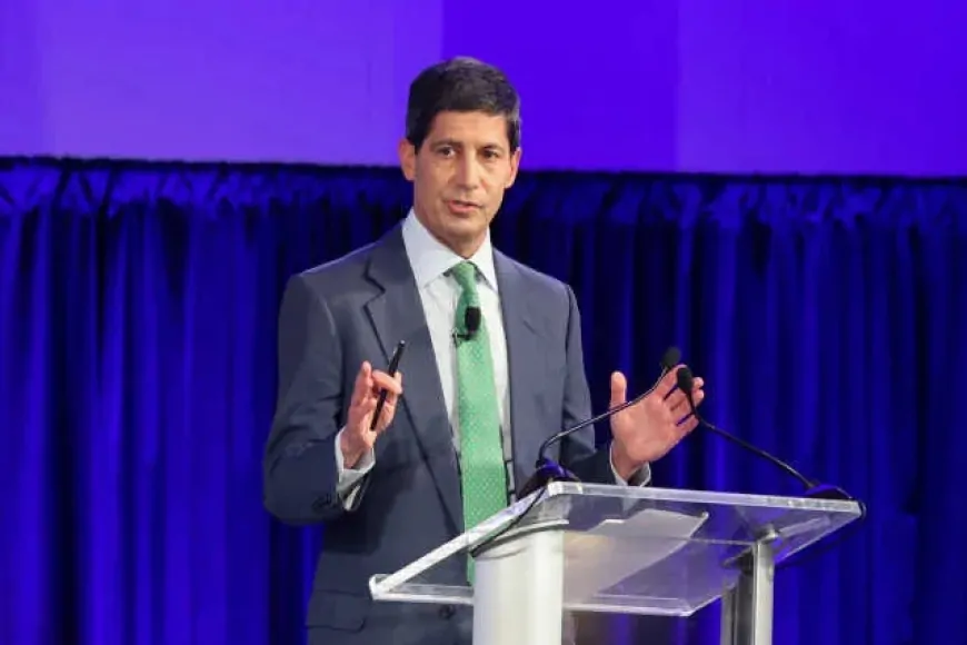 Fed Chair Jerome Powell Future in Doubt as Trump Eyes New Leadership