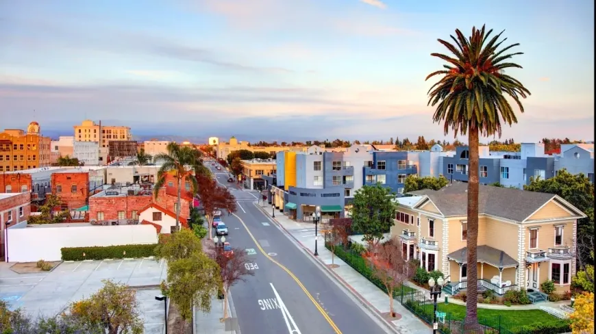 15 U.S. Cities Where Even Upper-Middle-Class Earners Can’t Afford a Home in 2025