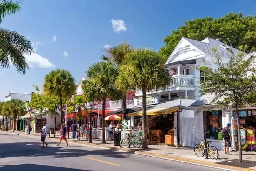 10 Beautiful U.S. Towns Where Retirees Are Moving for a Better Life and Lower Costs